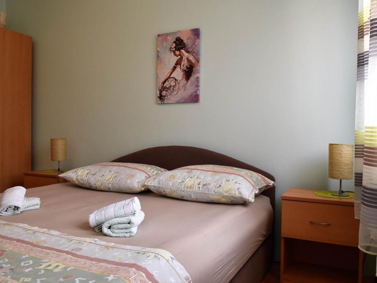 Apartment Manigo Supetar Zewnętrze zdjęcie