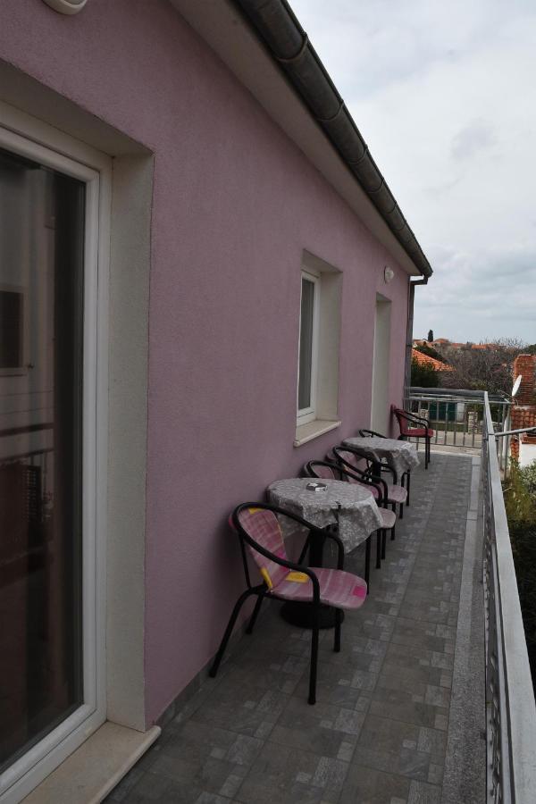 Apartment Manigo Supetar Zewnętrze zdjęcie