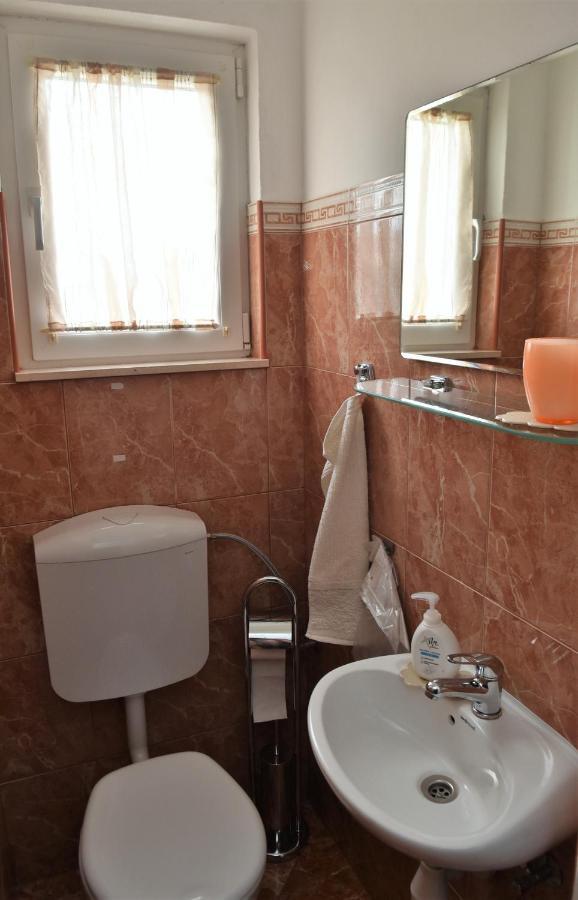 Apartment Manigo Supetar Zewnętrze zdjęcie